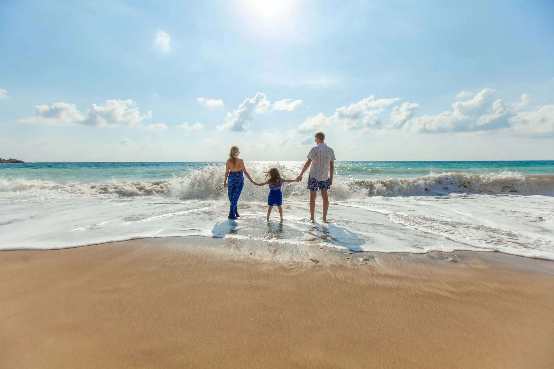 Trade the Clock for the Coast: Astoria Boracay is your Family’s Next Stop!
