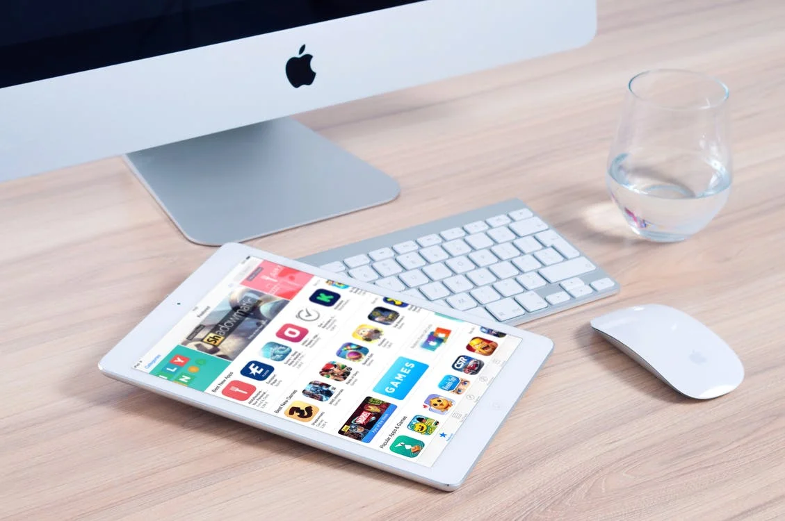Download these travel apps to make your vacations easier!